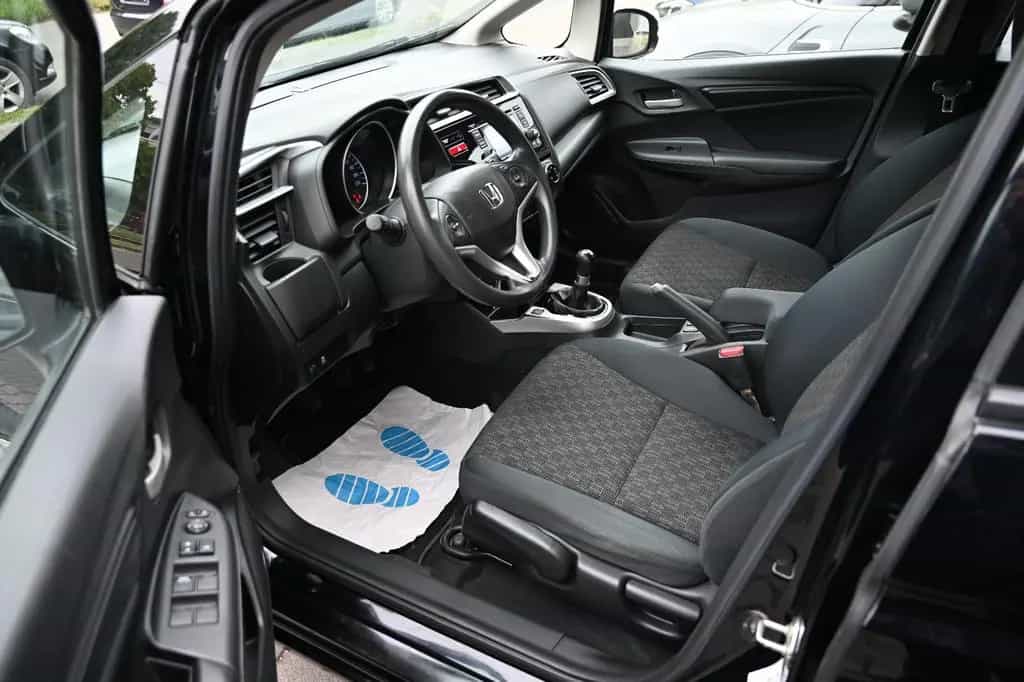 Honda Jazz 1.3 i-VTEC Trend 1.Hd. Sitzhz. AHK 08/2017-photo-16
