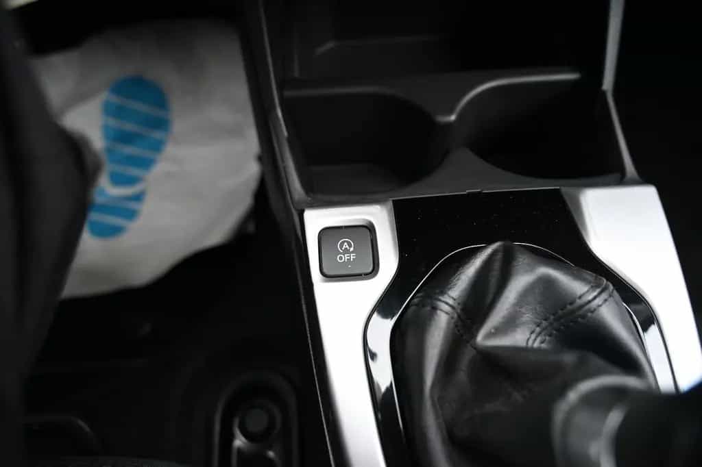 Honda Jazz 1.3 i-VTEC Trend 1.Hd. Sitzhz. AHK 08/2017-photo-22