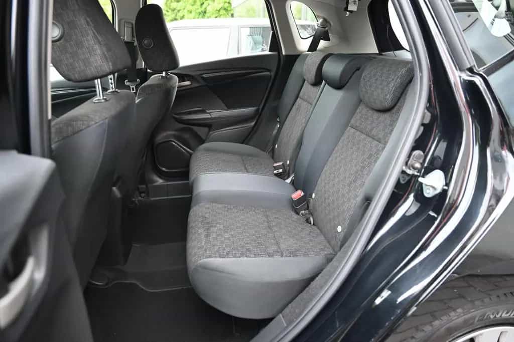 Honda Jazz 1.3 i-VTEC Trend 1.Hd. Sitzhz. AHK 08/2017-photo-23