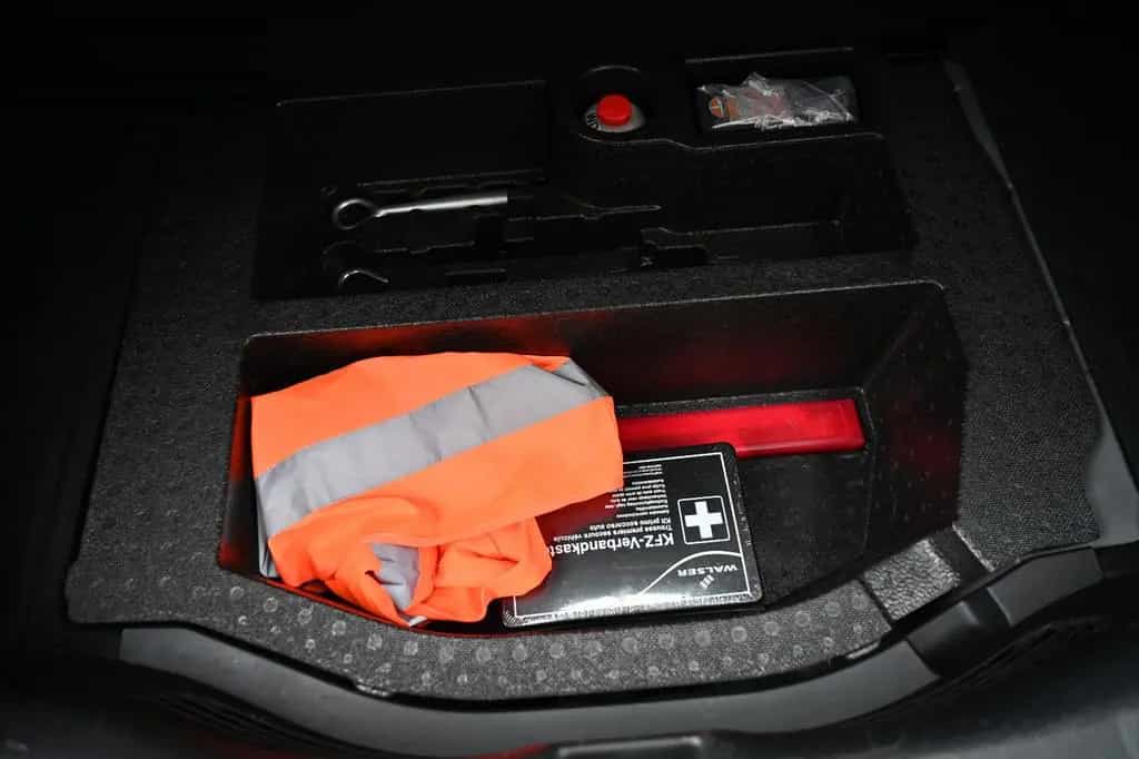 Honda Jazz 1.3 i-VTEC Trend 1.Hd. Sitzhz. AHK 08/2017-photo-27