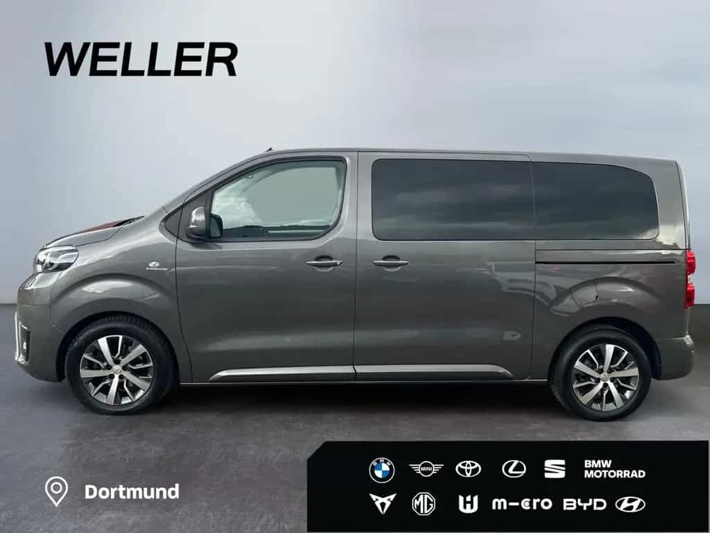 Toyota Proace (Verso) Proace Verso 2.0 D L1 Executive *StHz*Pano*Leder 05/2018-photo-4