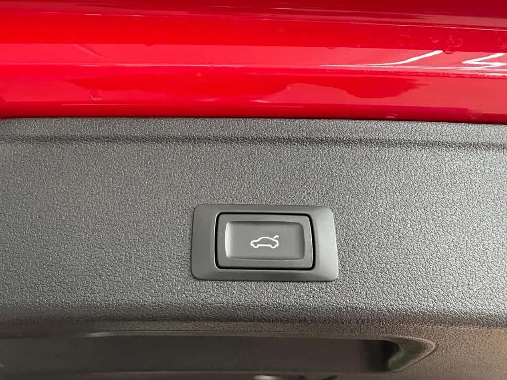 Audi A4 Avant 40 TFSI / AHK schwenkbar / Standhzg. 05/2019-photo-10