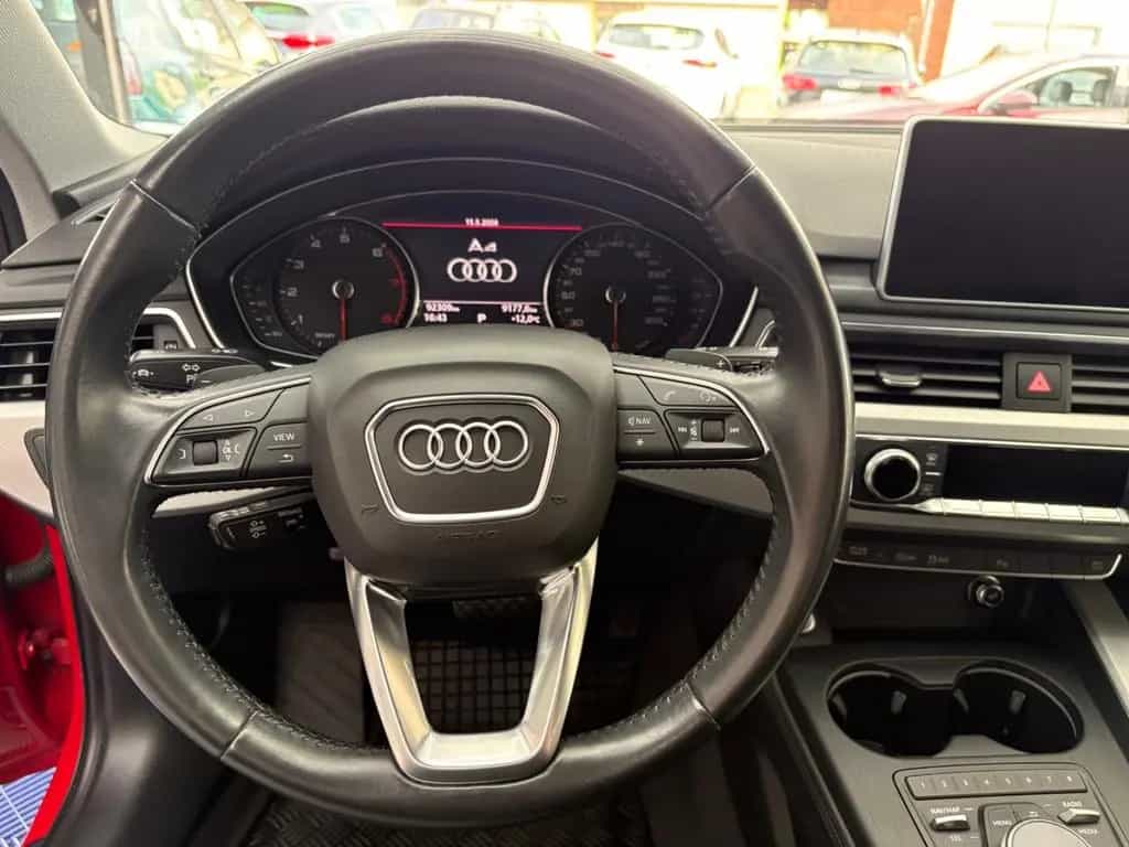 Audi A4 Avant 40 TFSI / AHK schwenkbar / Standhzg. 05/2019-photo-12