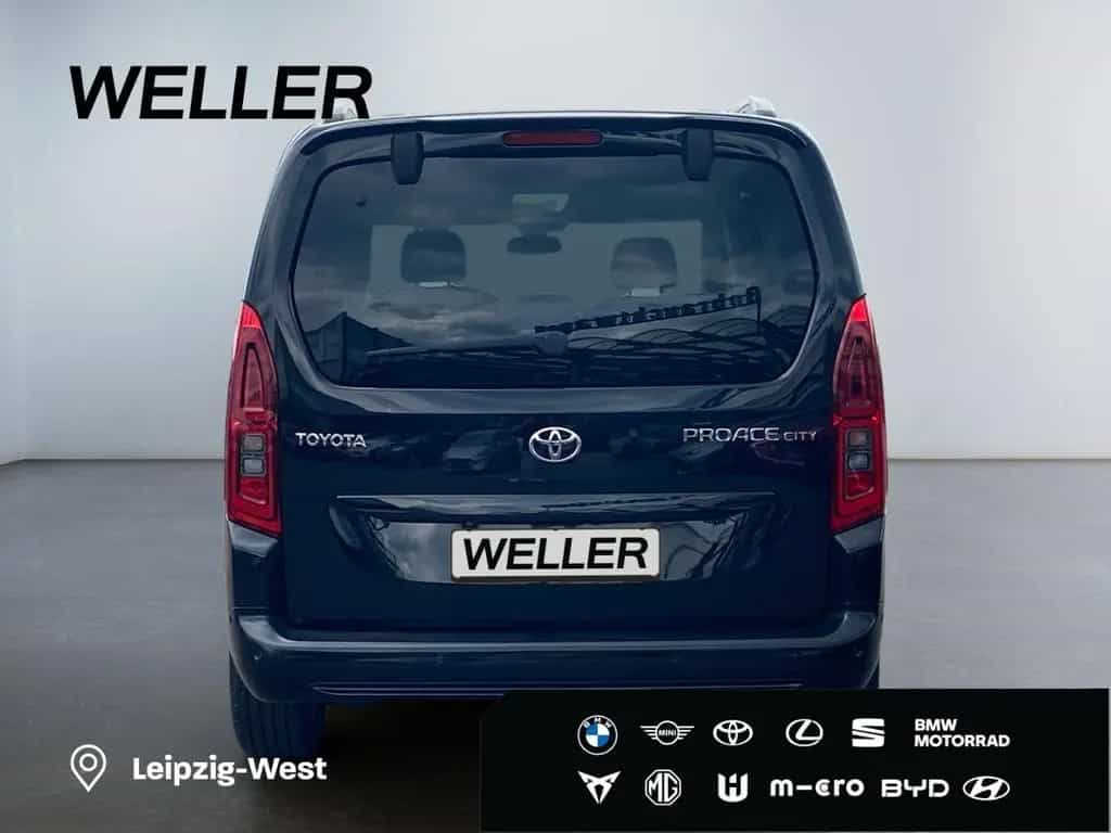 Toyota Proace City Verso 1.2 Turbo L1 Team D *Pano*SHZ* 12/2020-photo-5