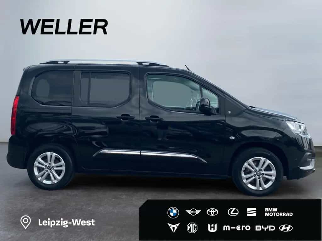 Toyota Proace City Verso 1.2 Turbo L1 Team D *Pano*SHZ* 12/2020-photo-9
