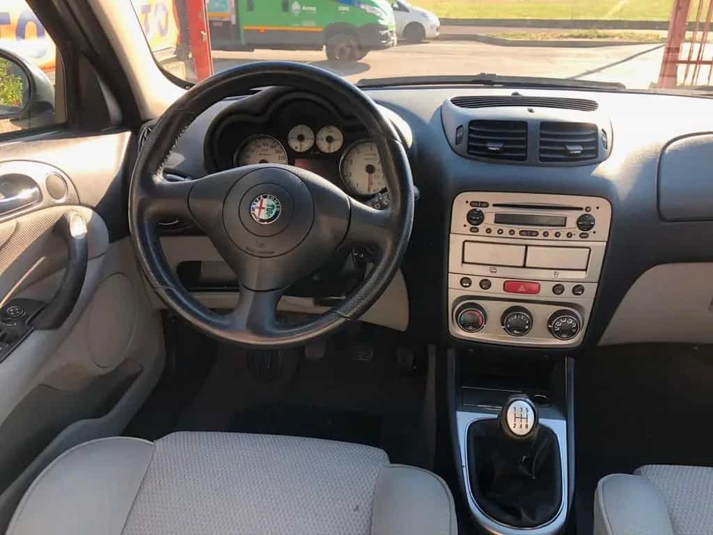 Alfa Romeo 147 1.6 16V TS (105) 5 porte Progress 05/2006-photo-5