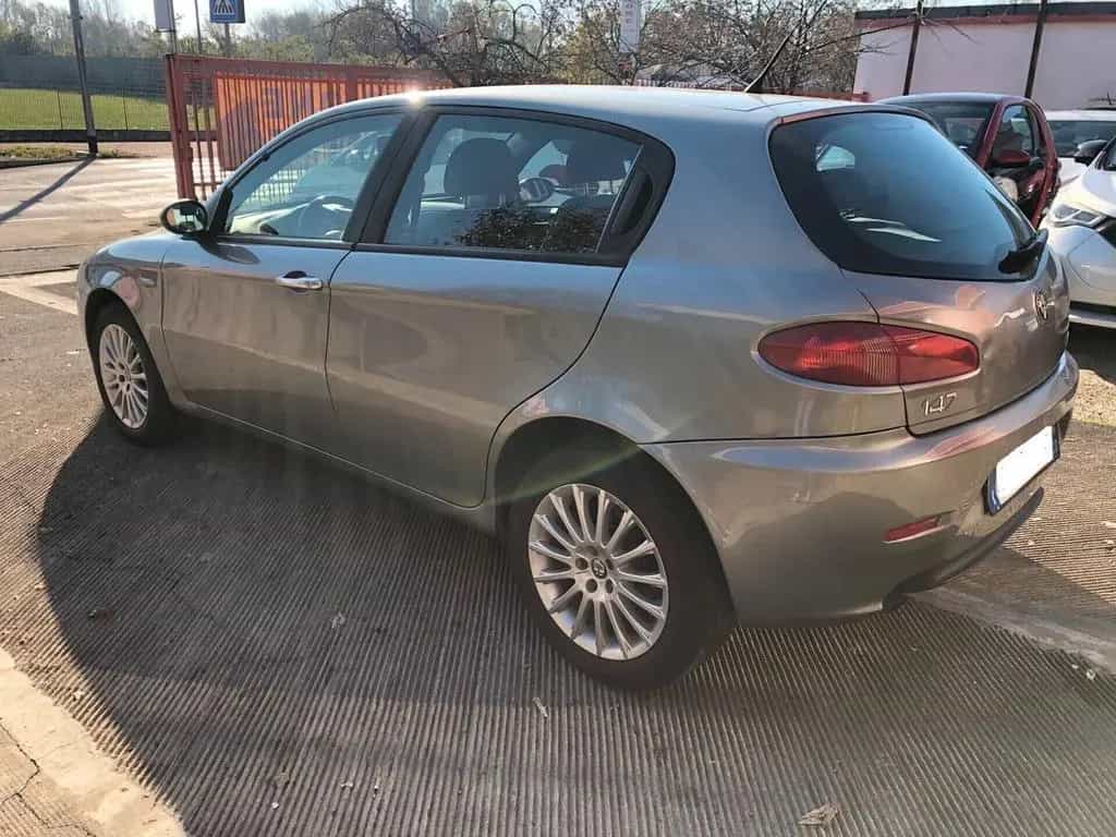 Alfa Romeo 147 1.6 16V TS (105) 5 porte Progress 05/2006-photo-8