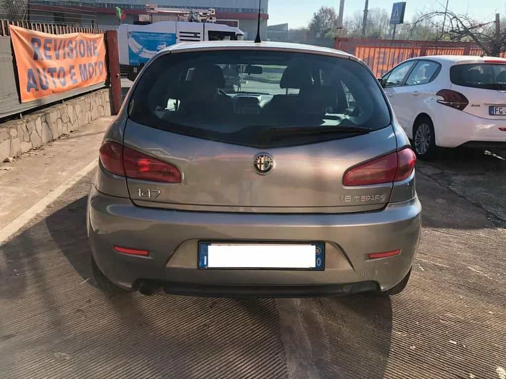 Alfa Romeo 147 1.6 16V TS (105) 5 porte Progress 05/2006-photo-9