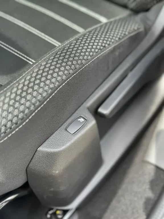 Dacia Duster II Prestige Allrad NAVI Kamera 04/2018-photo-16