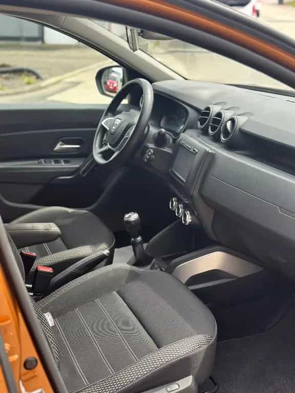 Dacia Duster II Prestige Allrad NAVI Kamera 04/2018-photo-24