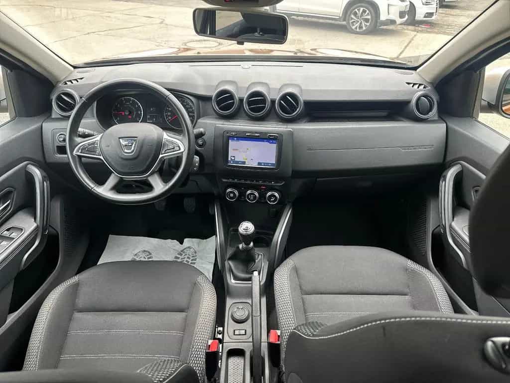Dacia Duster II Prestige Allrad NAVI Kamera 04/2018-photo-9