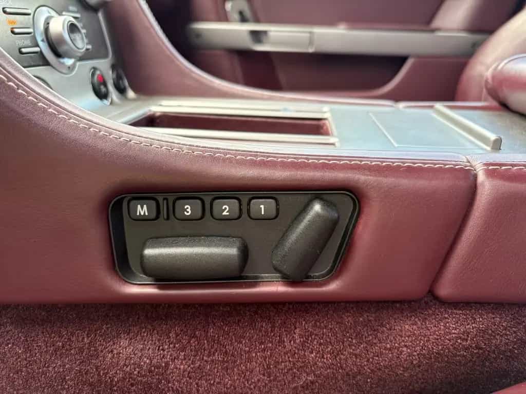 Aston Martin DB9 5.9 Touchtronic II 05/2009-photo-15