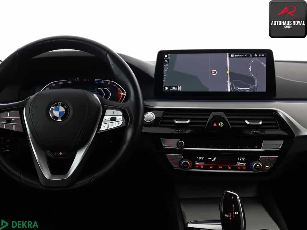 BMW 520 d HUD,LASER,HARMAN/K,AHK,ACC,KEYLESS,KAMERA 10/2022-photo-15