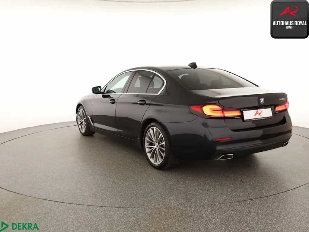 BMW 520 d HUD,LASER,HARMAN/K,AHK,ACC,KEYLESS,KAMERA 10/2022-photo-2