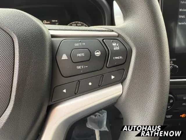 Isuzu D-Max Double Cab 4WD LS SHZ Totwinkelassistent S null-photo-23