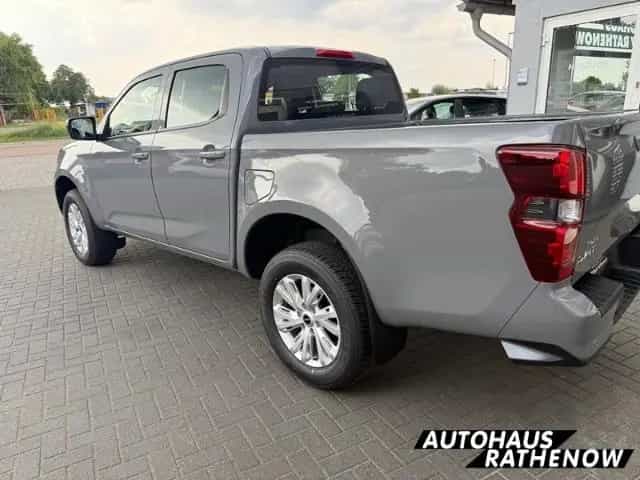 Isuzu D-Max Double Cab 4WD LS SHZ Totwinkelassistent S null-photo-7