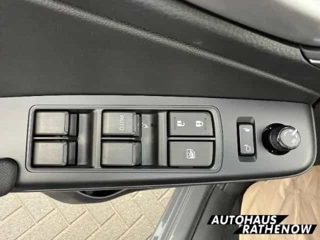 Isuzu D-Max Double Cab 4WD LS SHZ Totwinkelassistent S null-photo-9