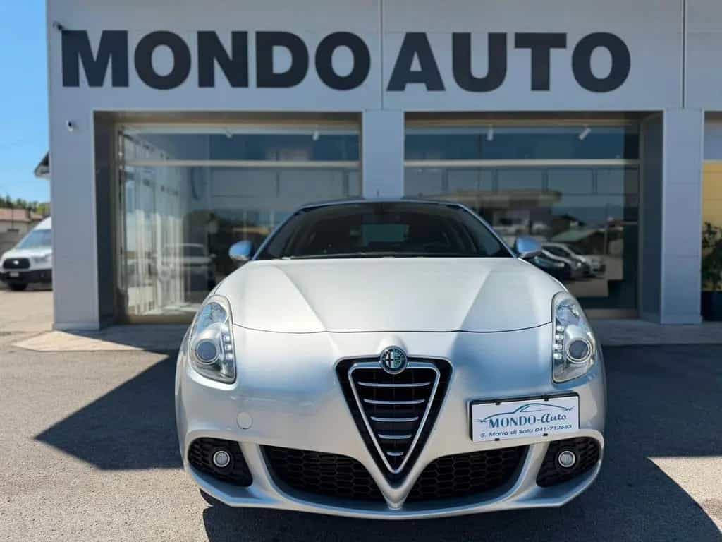 Alfa Romeo Giulietta Alfa R. Giulietta 2.0 JTDm-2 140 CV Progression 03/2012-photo-0