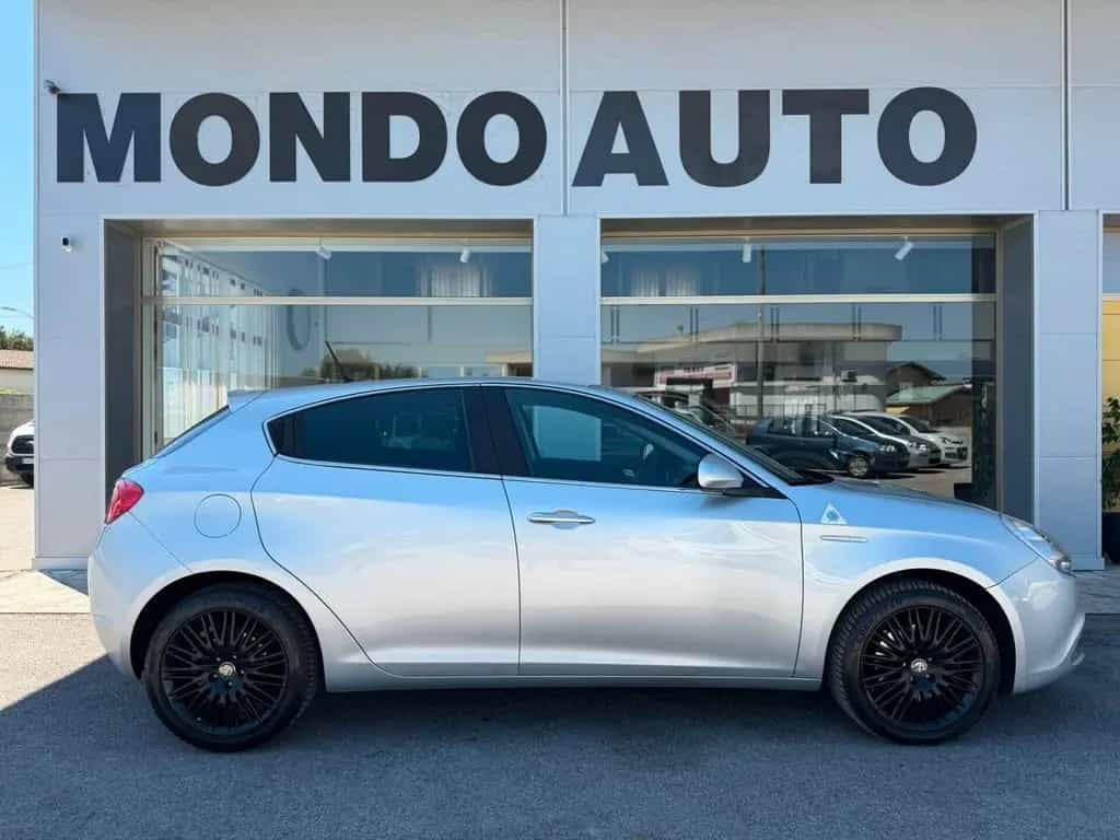 Alfa Romeo Giulietta Alfa R. Giulietta 2.0 JTDm-2 140 CV Progression 03/2012-photo-6