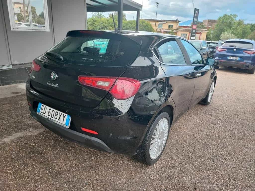 Alfa Romeo Giulietta 1.4 Turbo 120 CV Distinctiv 09/2010-photo-4