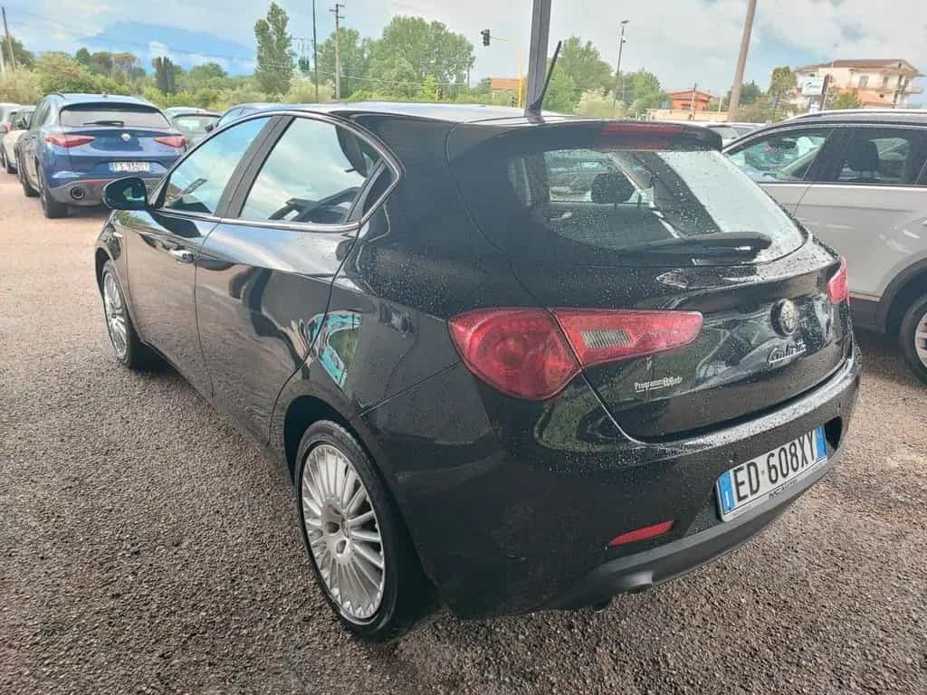 Alfa Romeo Giulietta 1.4 Turbo 120 CV Distinctiv 09/2010-photo-6