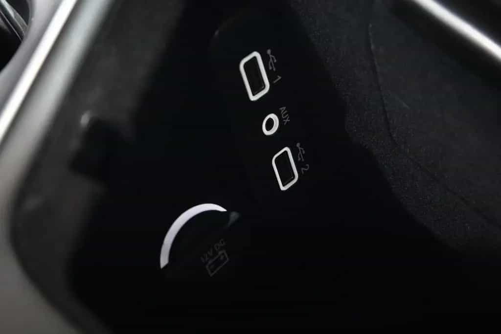 Dodge Challenger *KAM*ALPINESOUND*SHZ*SHB* 04/2021-photo-40