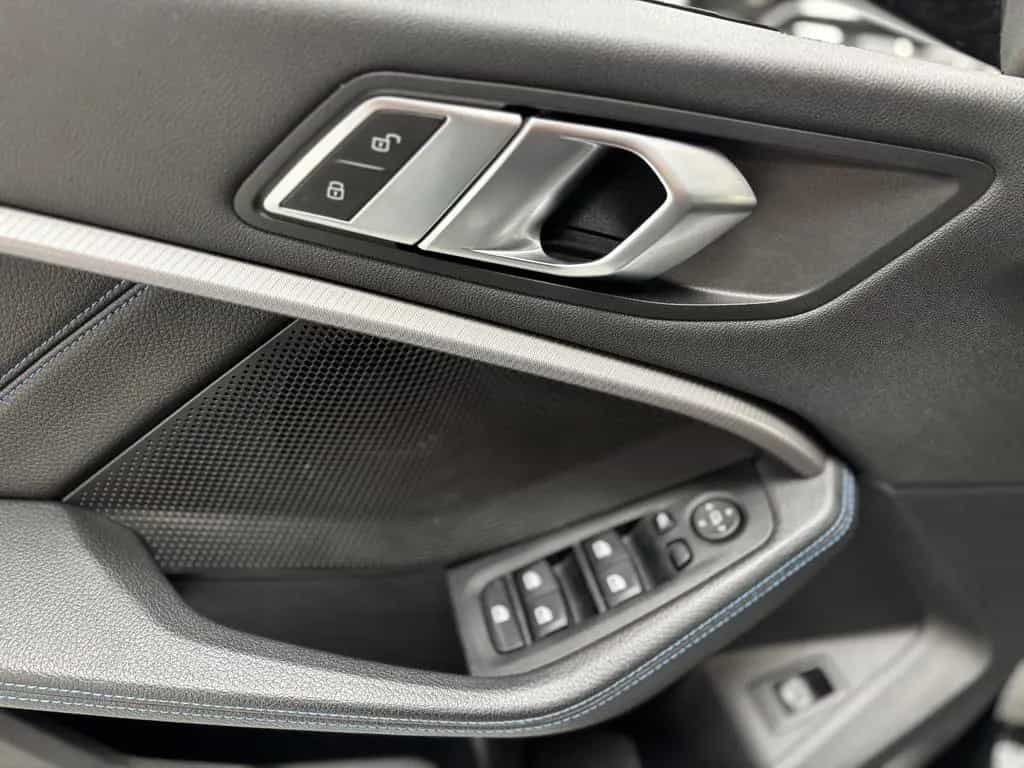 BMW 120 i M-Sport LED HiFi LcProf LHZ SHZ KEYLESS 04/2023-photo-23