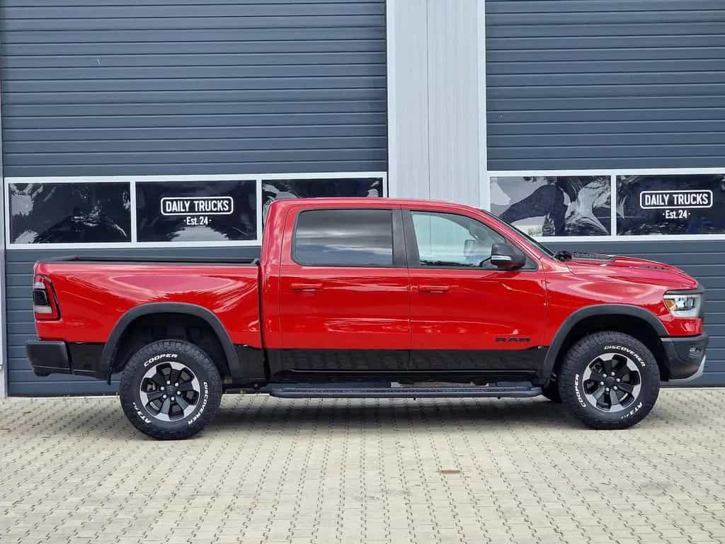 Dodge RAM 1500 5.7 4x4 Rebel LED AHK Kamera PDC 06/2019-photo-13