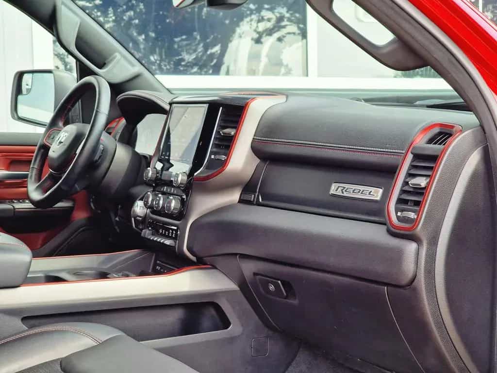 Dodge RAM 1500 5.7 4x4 Rebel LED AHK Kamera PDC 06/2019-photo-29