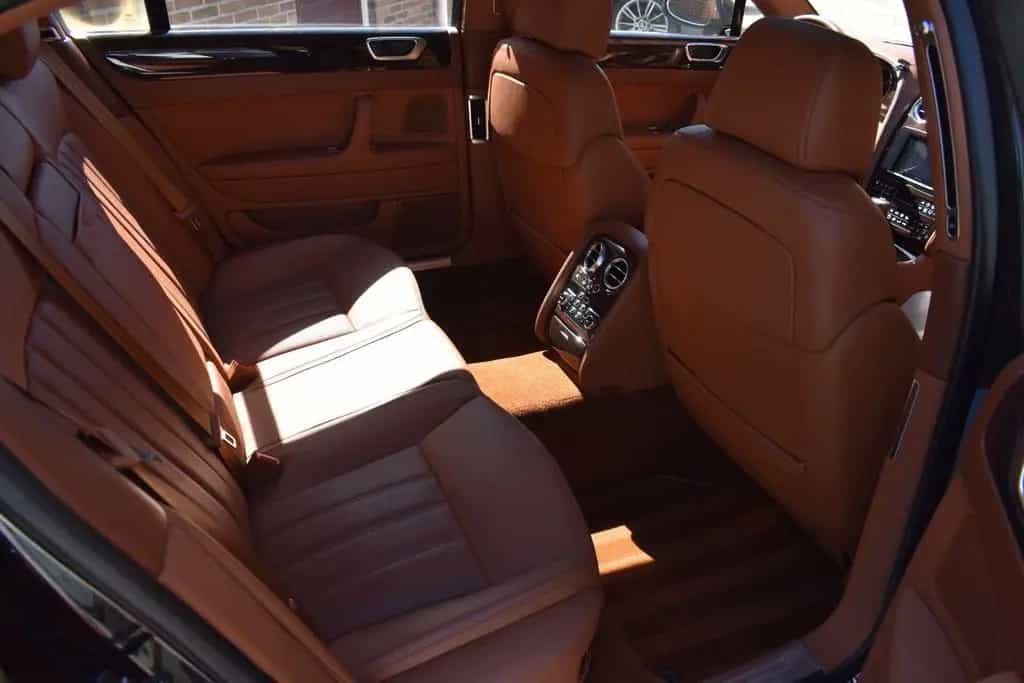 Bentley Continental Flying Spur 6.0 W12 561pk '06 Orig N 01/2006-photo-4