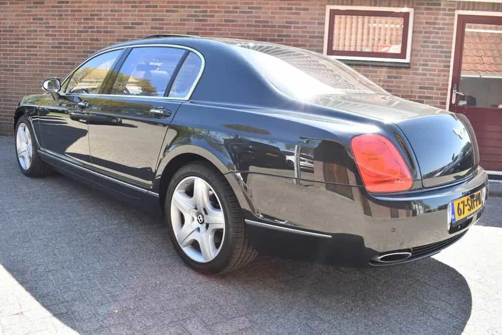 Bentley Continental Flying Spur 6.0 W12 561pk '06 Orig N 01/2006-photo-8
