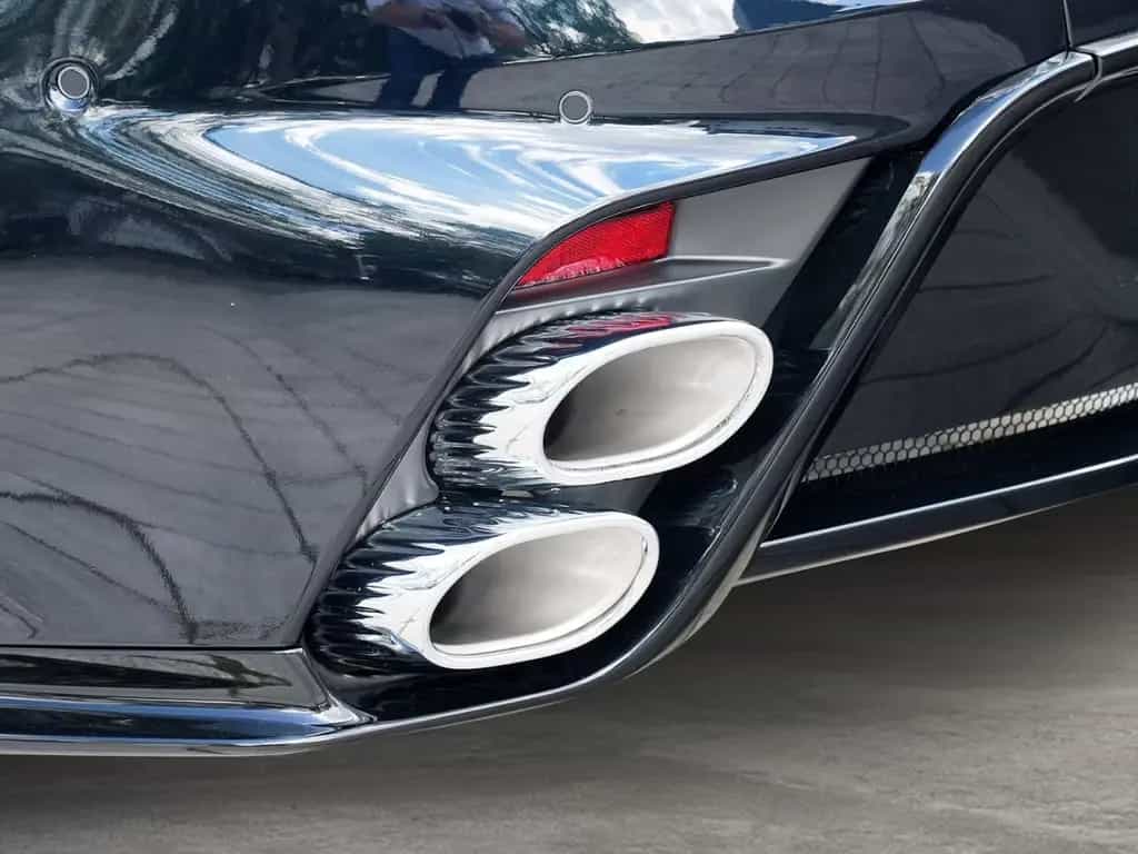 Aston Martin DB12 S Coupe Ultramarine Black - Dark Knight null-photo-17