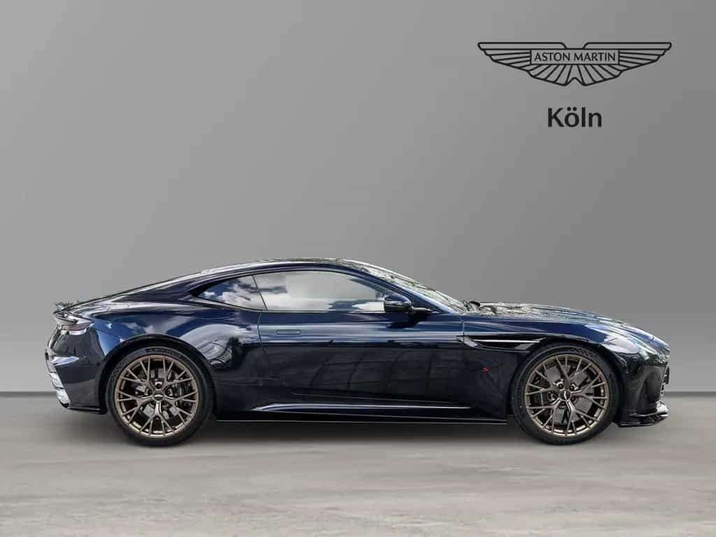 Aston Martin DB12 S Coupe Ultramarine Black - Dark Knight null-photo-2