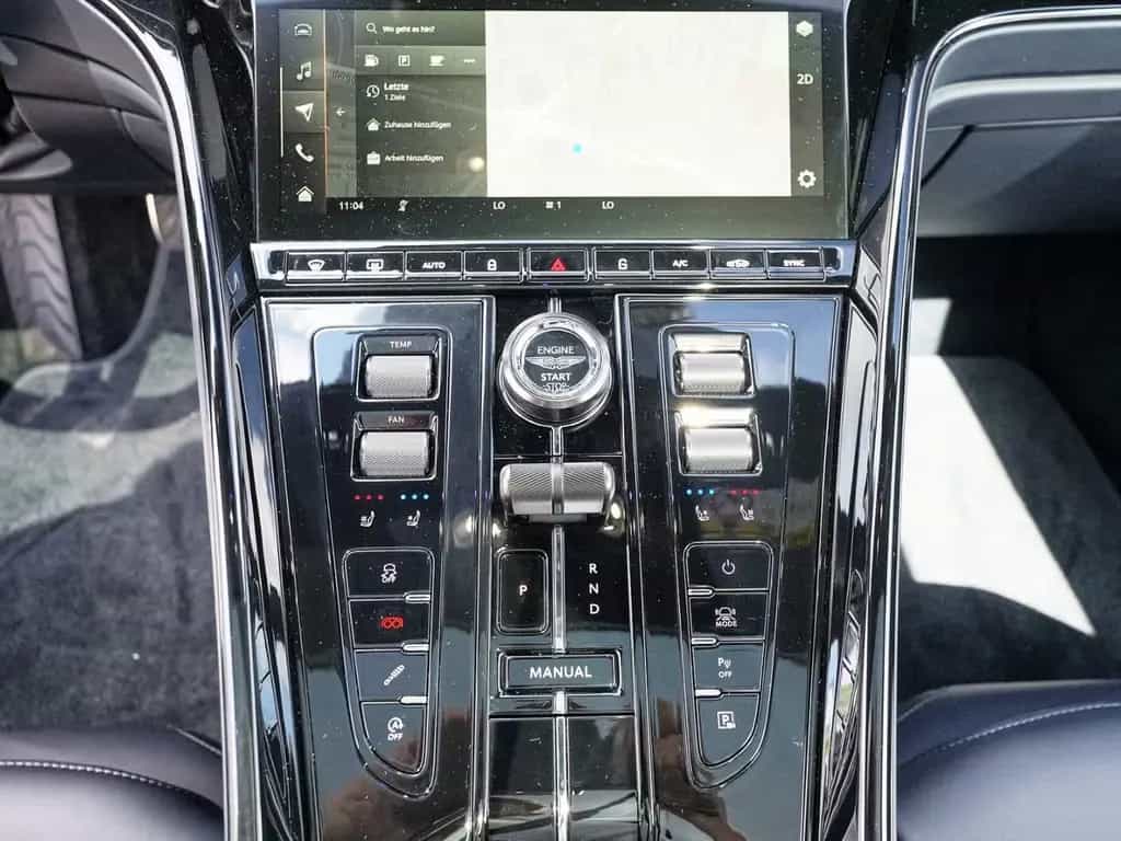 Aston Martin DB12 S Coupe Ultramarine Black - Dark Knight null-photo-32