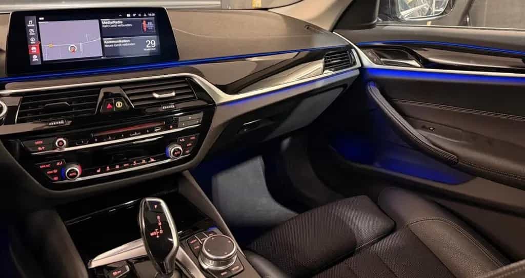 BMW 520 d M-Sport Line Schiebedach*Virtual*Leder*LED 03/2020-photo-20