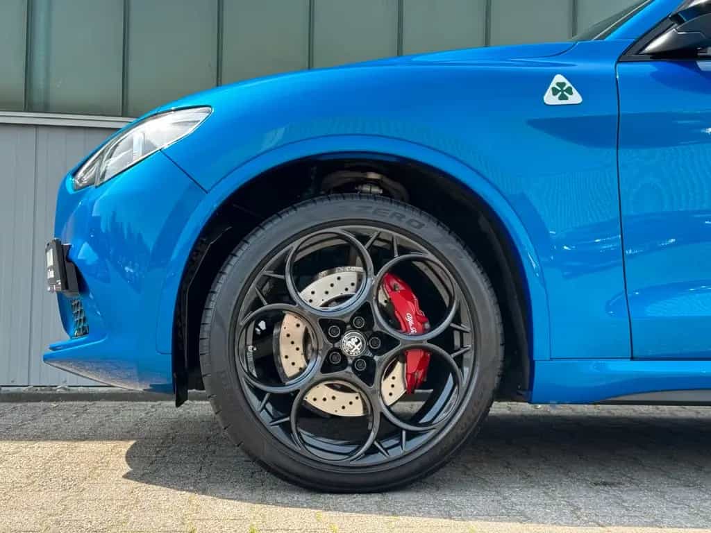 Alfa Romeo Stelvio 2.9V6 Quadrifoglio Q4 *HIFI|ASSIST|PANO* 08/2023-photo-3