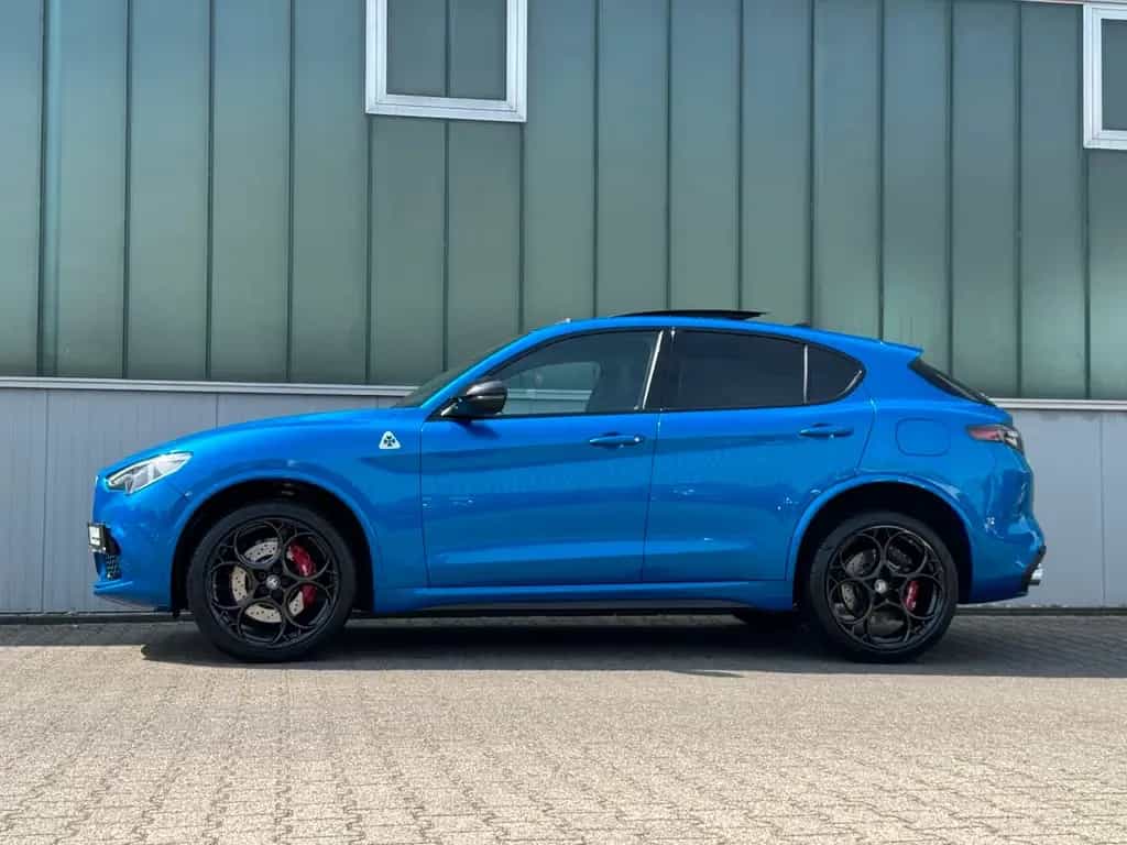 Alfa Romeo Stelvio 2.9V6 Quadrifoglio Q4 *HIFI|ASSIST|PANO* 08/2023-photo-4