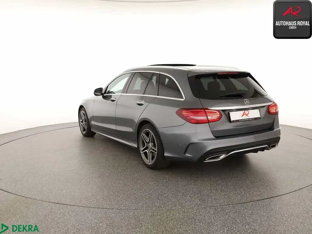 Mercedes-Benz C 300 T 3x AMG PANO,KEYLESS,KAMERA,CARPLAY,SH 07/2019-photo-2