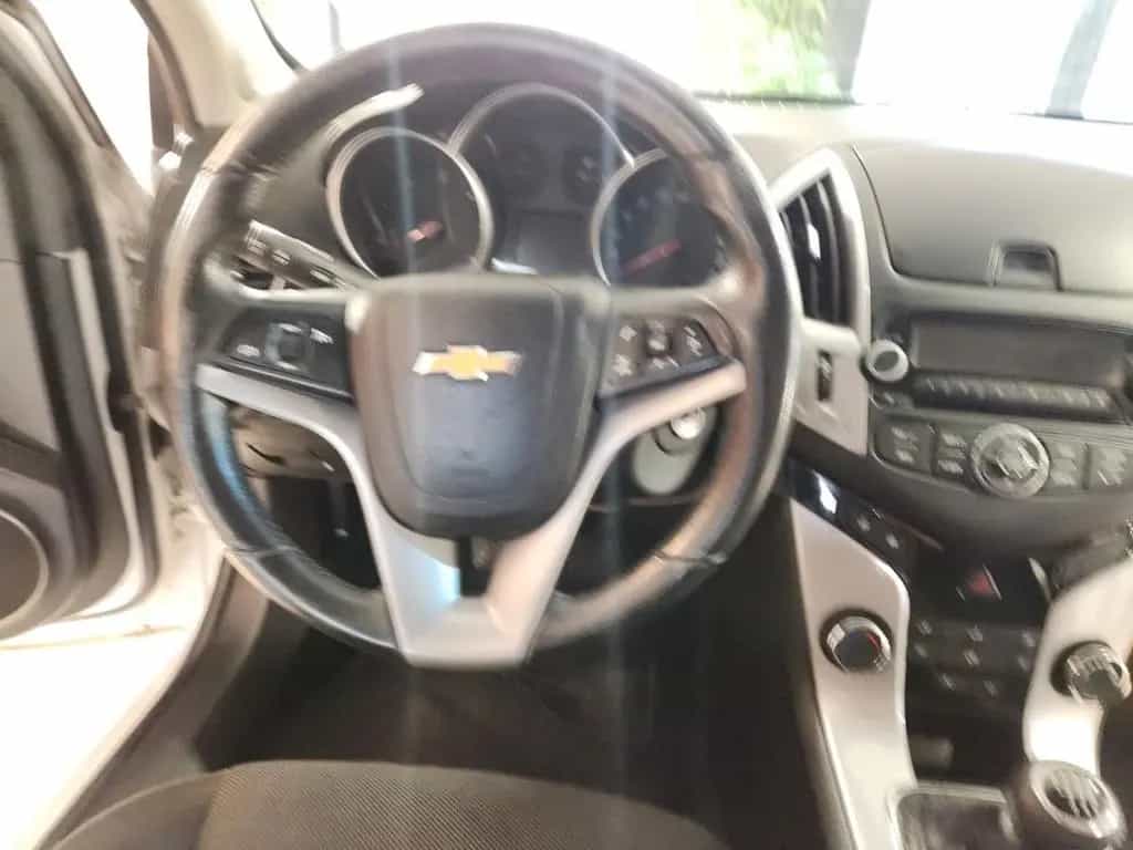 Chevrolet Cruze 07/2013-photo-8