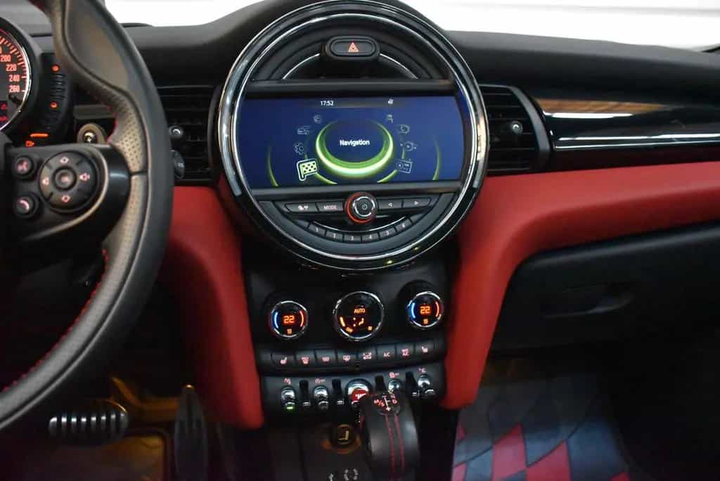 MINI Cooper S Automatik+H&K+Kamera+PanoDach+SHZ 12/2014-photo-16
