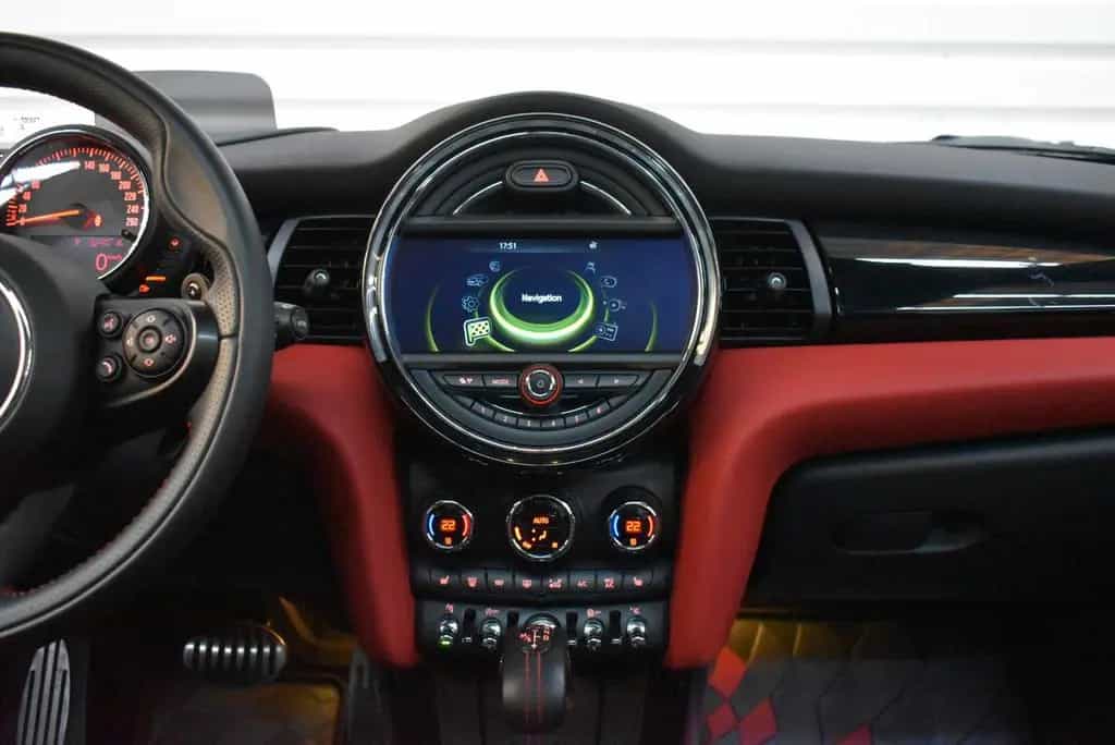 MINI Cooper S Automatik+H&K+Kamera+PanoDach+SHZ 12/2014-photo-18