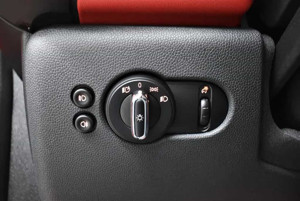 MINI Cooper S Automatik+H&K+Kamera+PanoDach+SHZ 12/2014-photo-30
