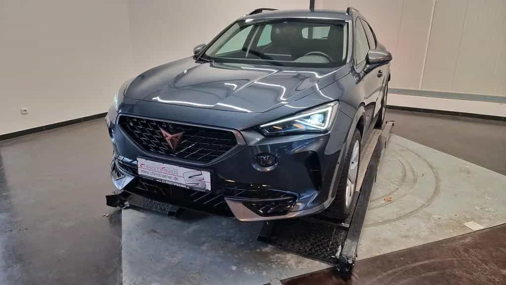 Cupra Formentor 1.5 TSI Matrix/ Full Link/ AHK/ Top... 05/2024-photo-0
