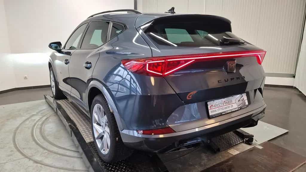 Cupra Formentor 1.5 TSI Matrix/ Full Link/ AHK/ Top... 05/2024-photo-1