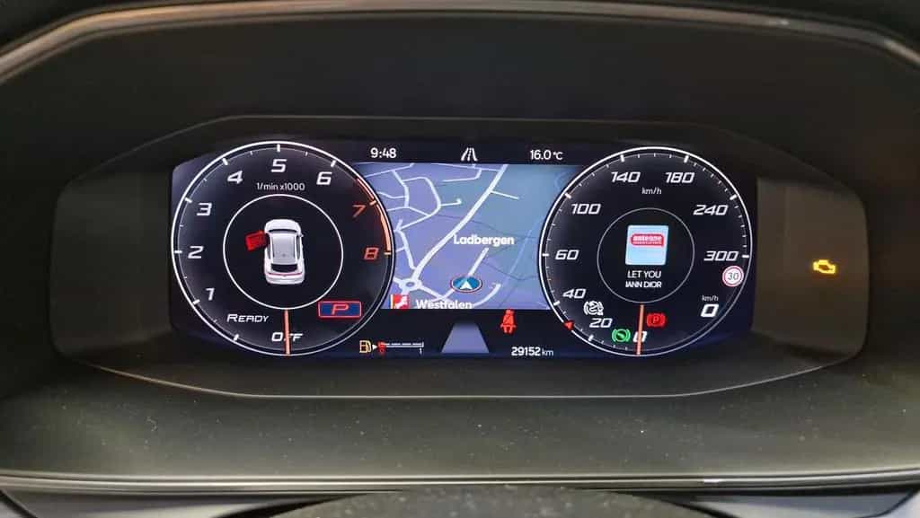 Cupra Formentor 1.5 TSI Matrix/ Full Link/ AHK/ Top... 05/2024-photo-13