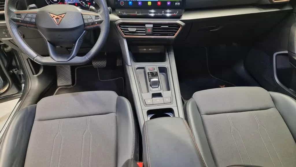 Cupra Formentor 1.5 TSI Matrix/ Full Link/ AHK/ Top... 05/2024-photo-15