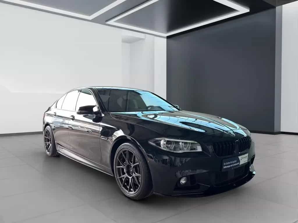 BMW 550 i xDrive M-Perform HUD DIGI COCKP 360° ACC 01/2016-photo-2