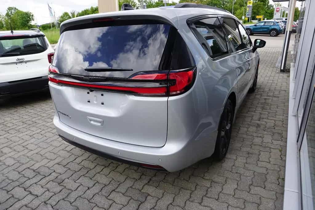 Chrysler Pacifica 3.6 Select FWD null-photo-4