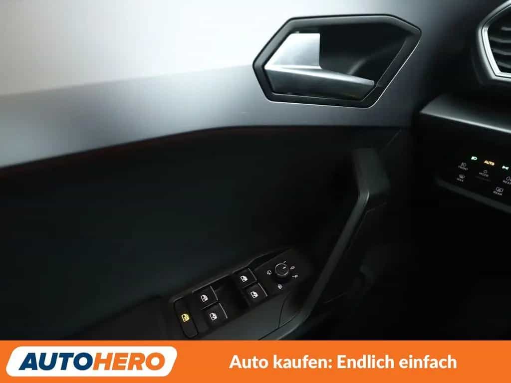Seat Leon 1.5 eTSI ACT FR Aut.*NAVI*PDC*LED*SHZ*ACC* 04/2022-photo-27