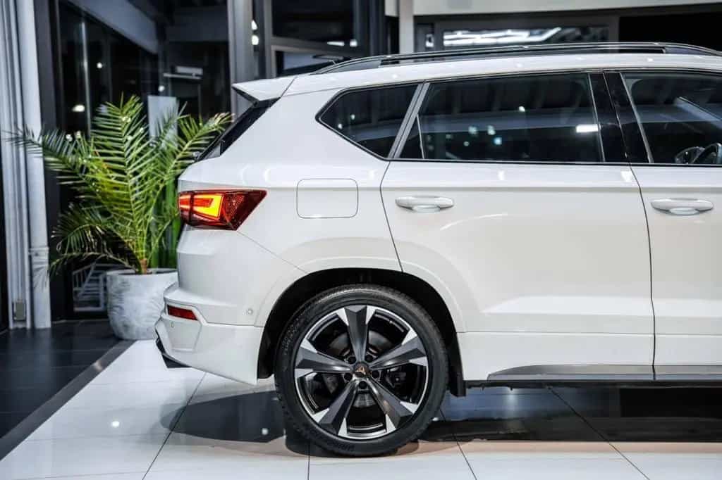 Cupra Ateca VZ 2.0 TSI DSG 4Drive 360 NAVI LED RFK SHZ 07/2023-photo-7